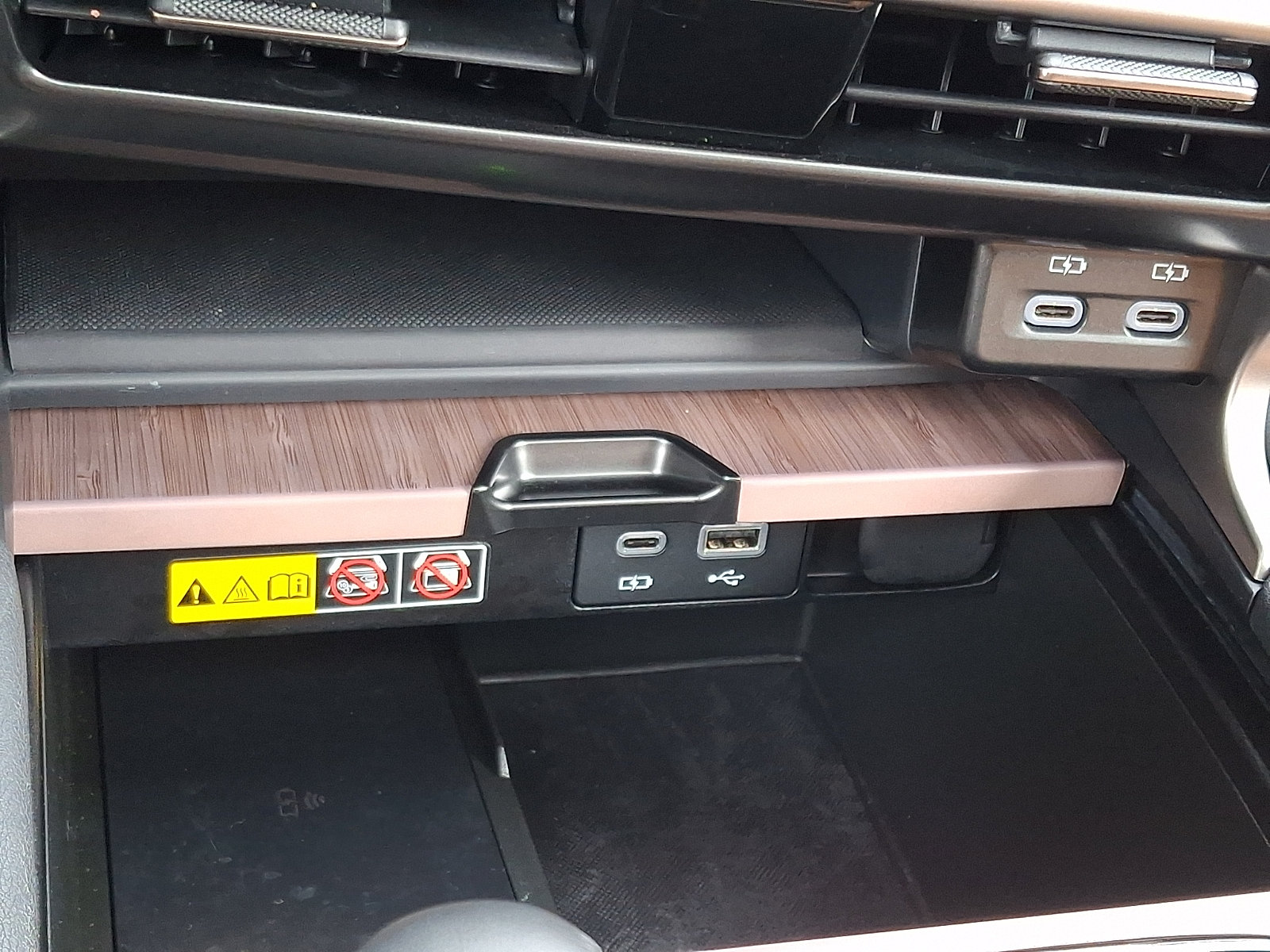 Used 2024 Lexus RX 350 Premium w/ Accessory Package (Z1) AWD/4WD image 24