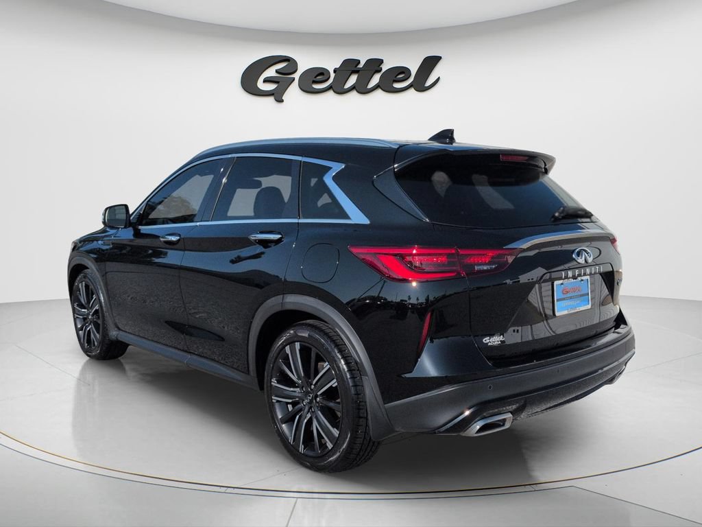 Used 2021 INFINITI QX50 Luxe w/ Appearance Package FWD image 7