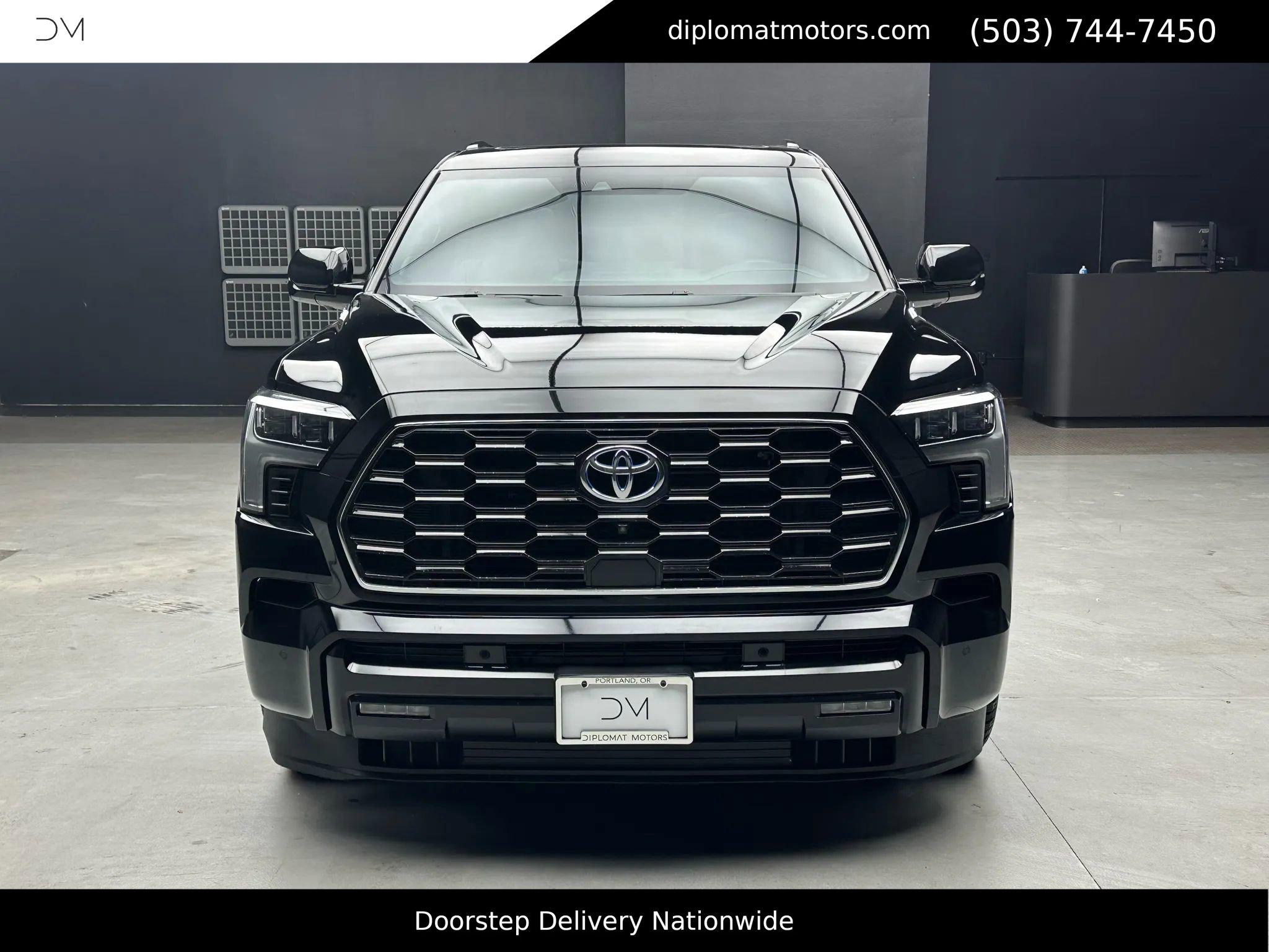 Used 2023 Toyota Sequoia Platinum image 11