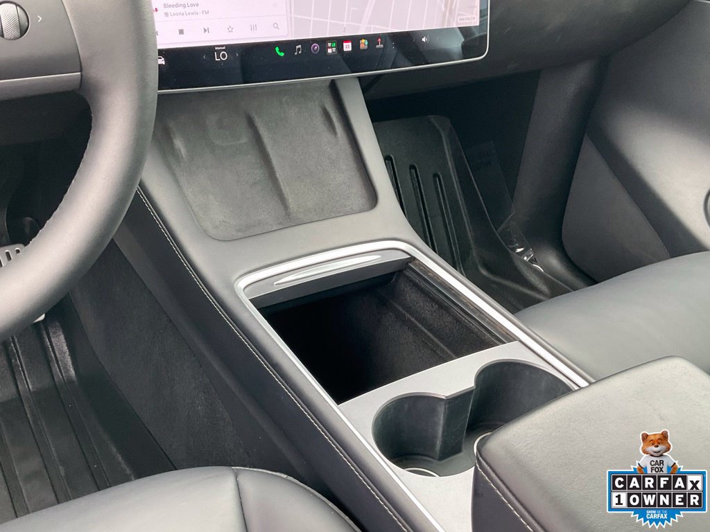 Used 2022 Tesla Model Y Performance AWD/4WD image 46