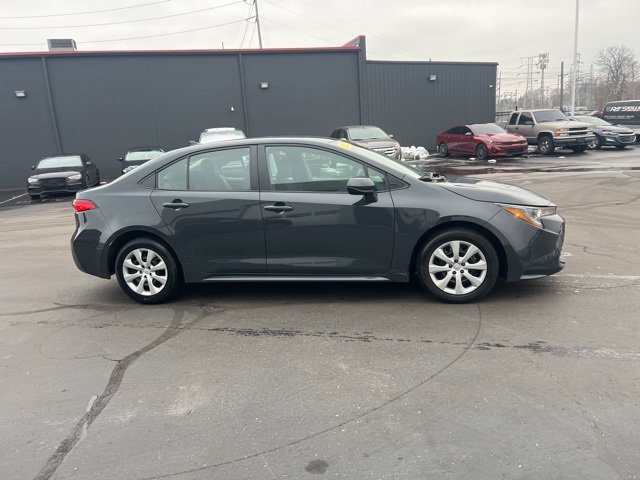 Used 2024 Toyota Corolla LE image 4