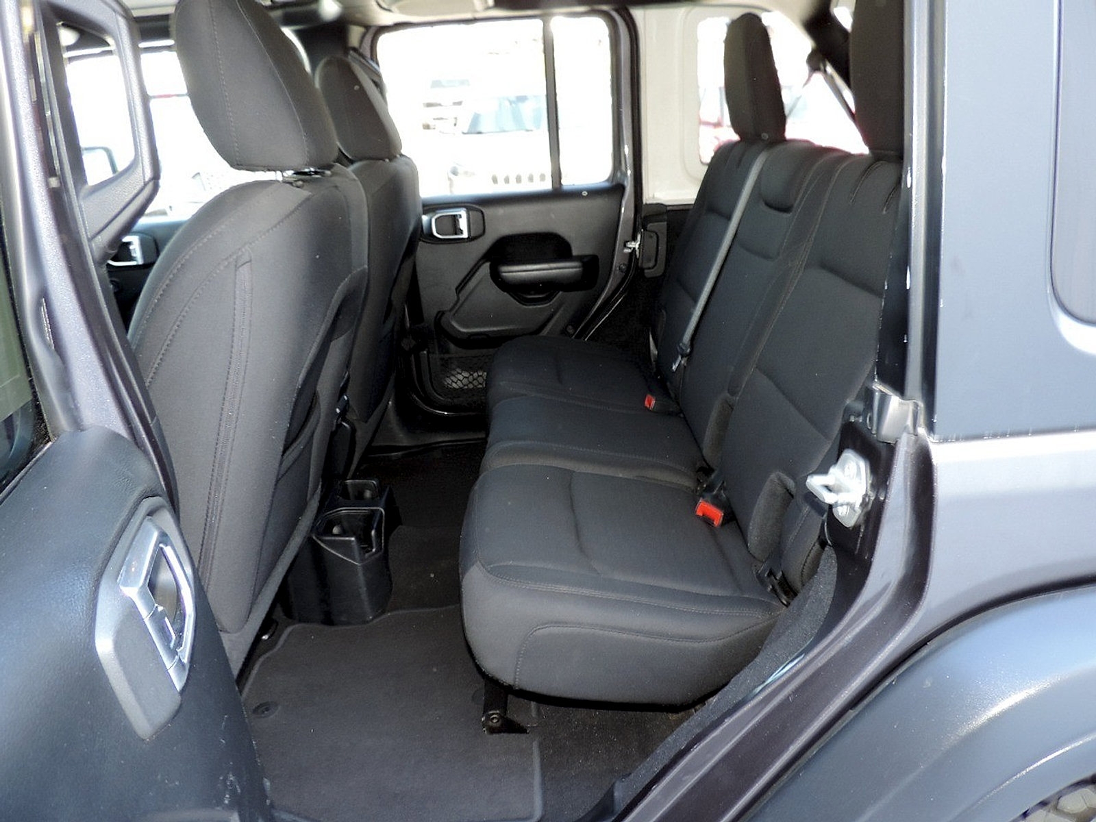 Used 2020 Jeep Wrangler Unlimited Sport S AWD/4WD image 16
