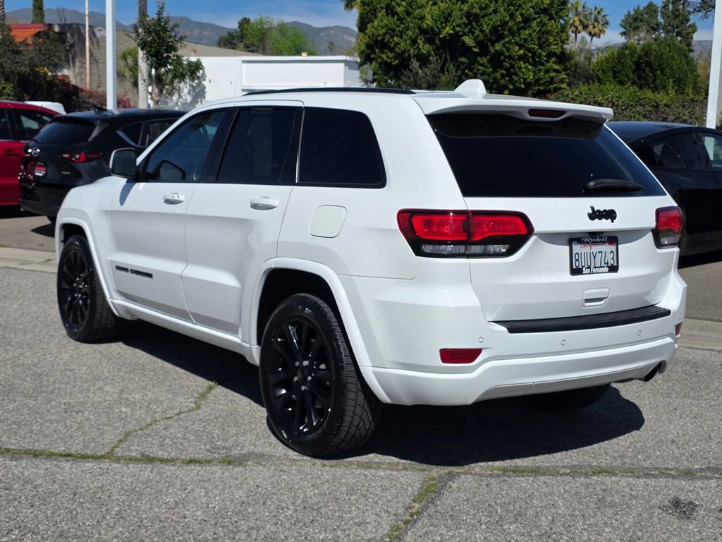Certified 2021 Jeep Grand Cherokee Laredo X image 6