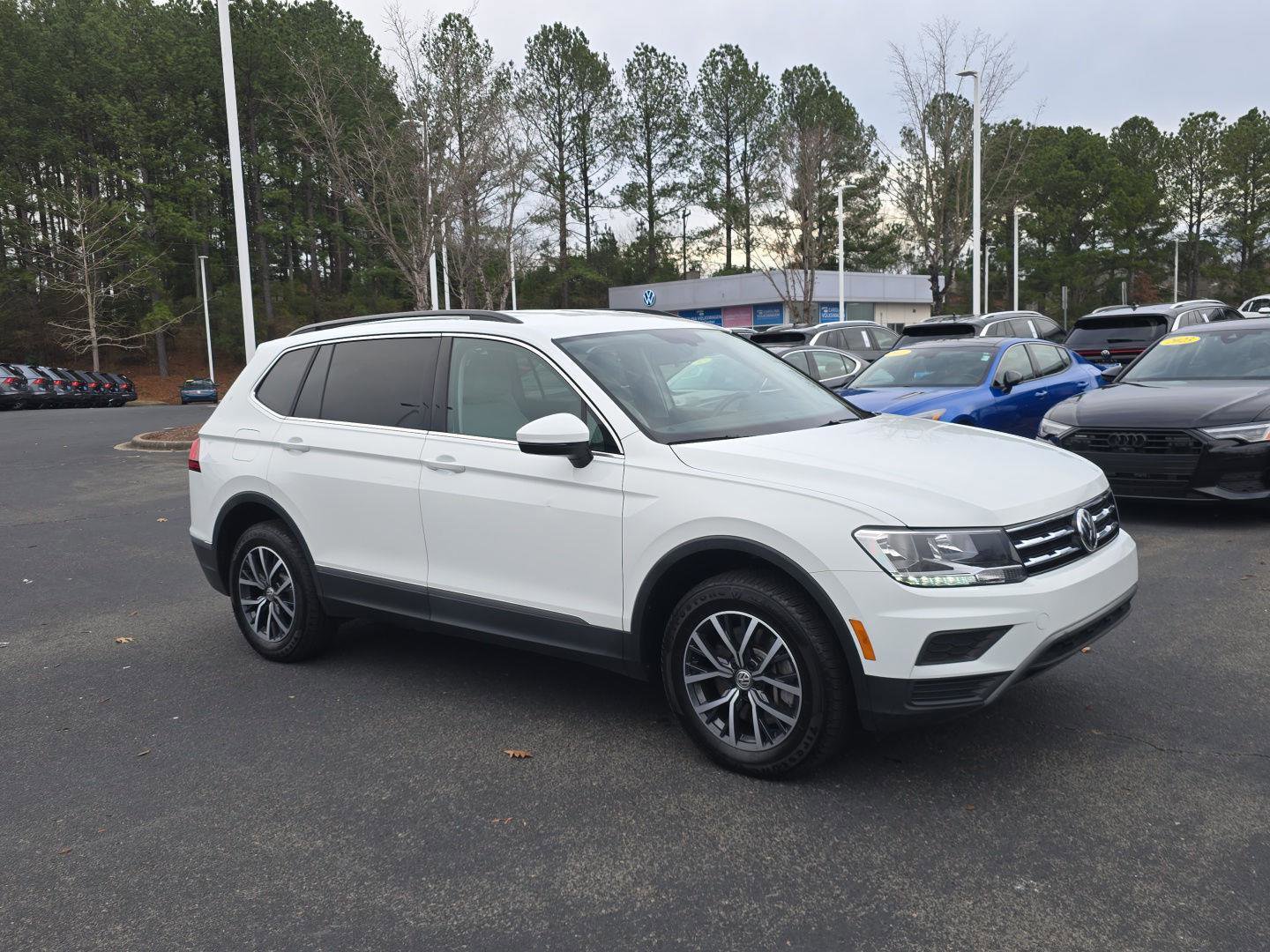 Used 2020 Volkswagen Tiguan SE