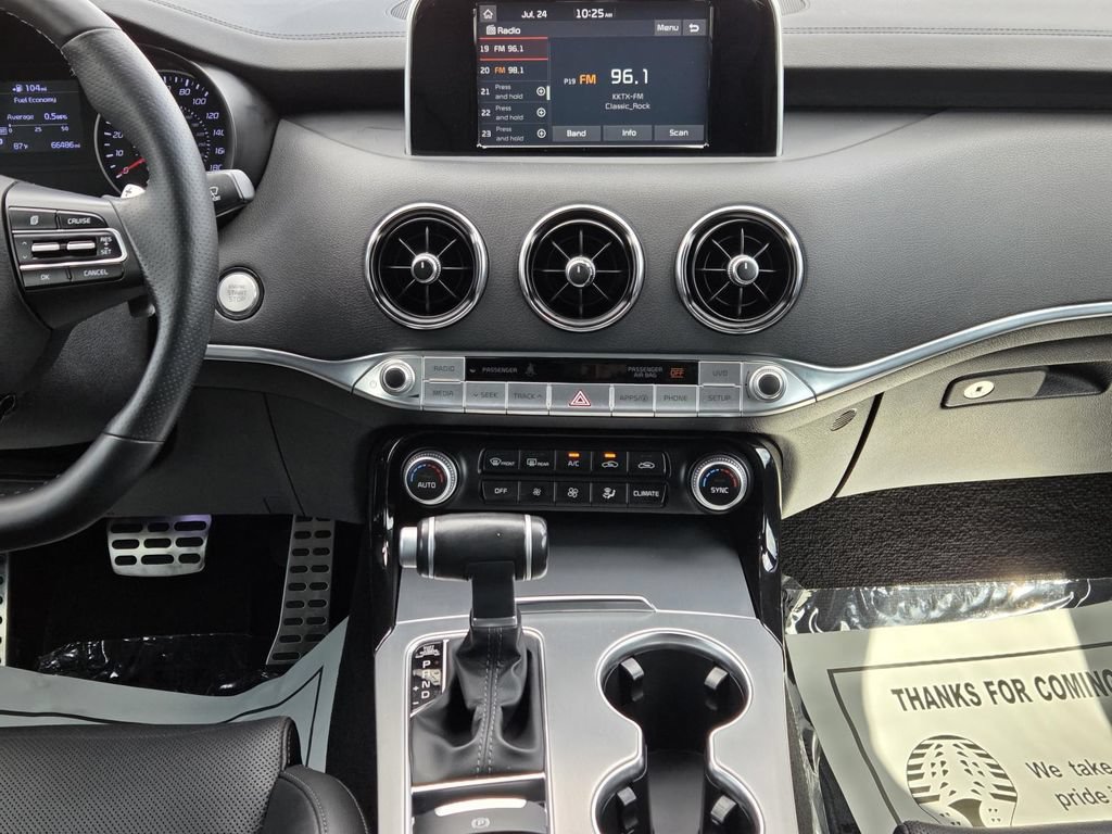 Used 2019 Kia Stinger GT RWD image 11