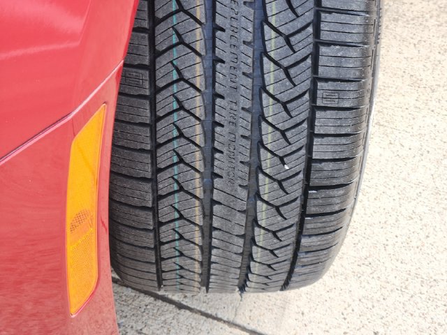 Used 2018 Chevrolet Camaro LT RWD image 18