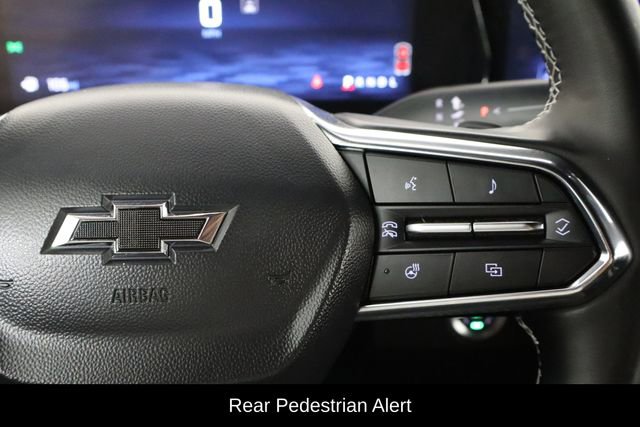 Used 2025 Chevrolet Traverse LT w/ Midnight/Sport Edition image 10