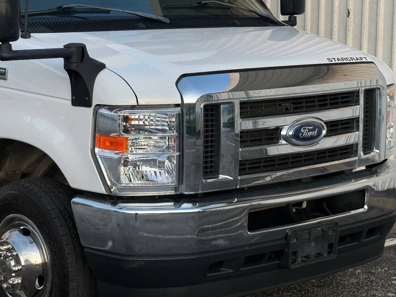 Used 2023 Ford E-450 and Econoline 450 Super Duty w/ Shuttle Bus Prep Package RWD image 9