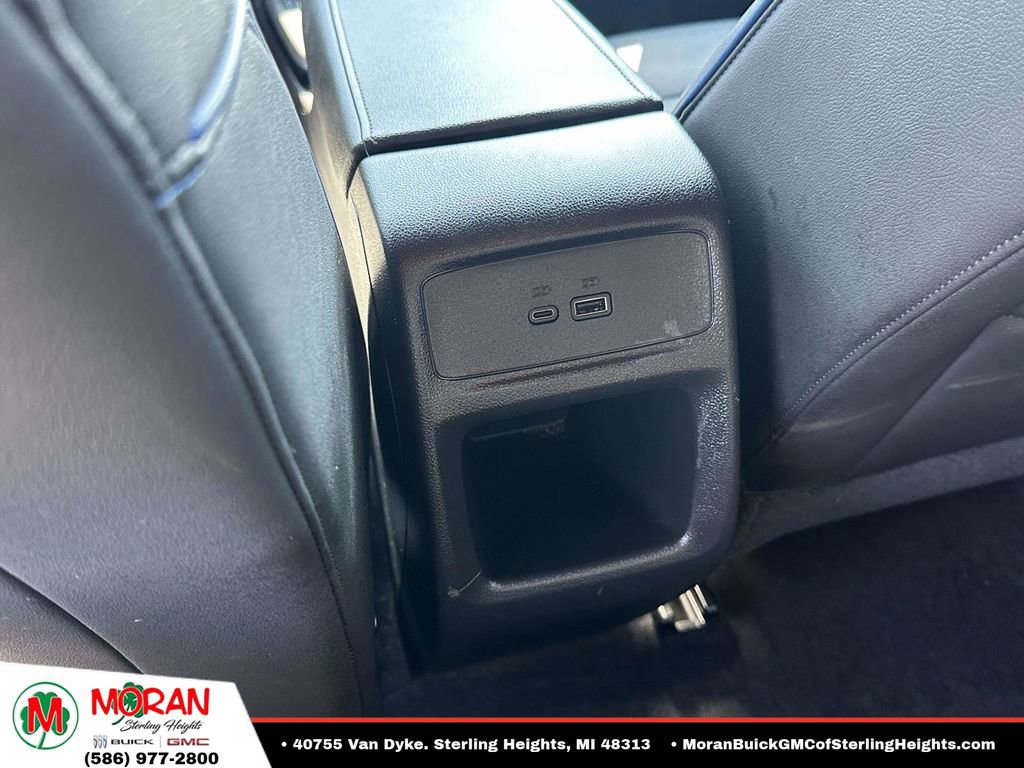 Certified 2024 Buick Envista Sport Touring w/ Convenience I Package image 14