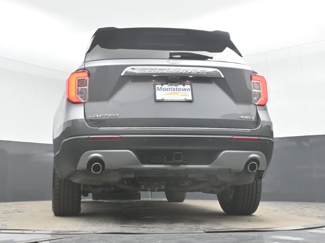 Used 2021 Ford Explorer Limited w/ Equipment Group 301A AWD/4WD image 52