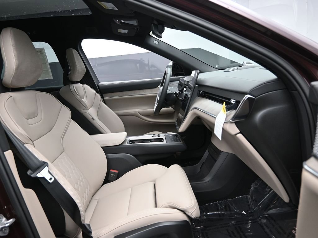 New 2025 Volvo EX90 Ultra image 29