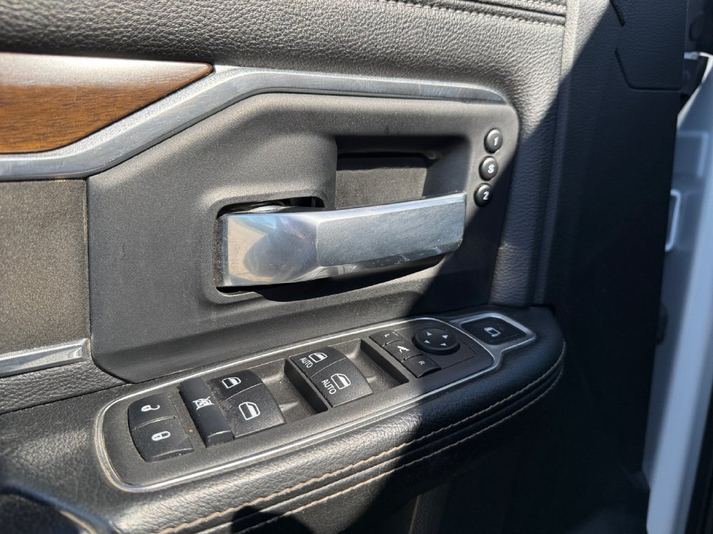 Used 2022 RAM 2500 Laramie AWD/4WD image 14