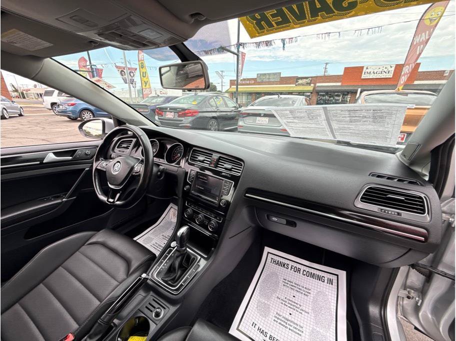 Used 2016 Volkswagen Golf SEL w/ Lighting Package (SEL) FWD image 6