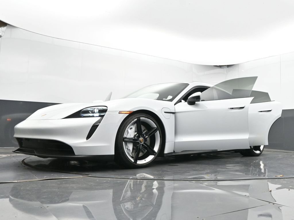 Used 2020 Porsche Taycan 4S image 72