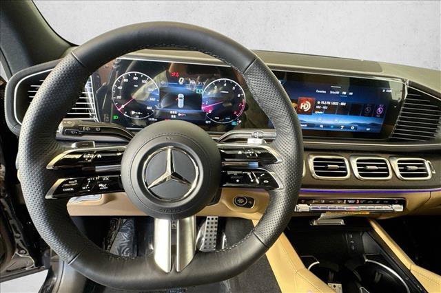 New 2026 Mercedes-Benz GLS 580 4MATIC image 11