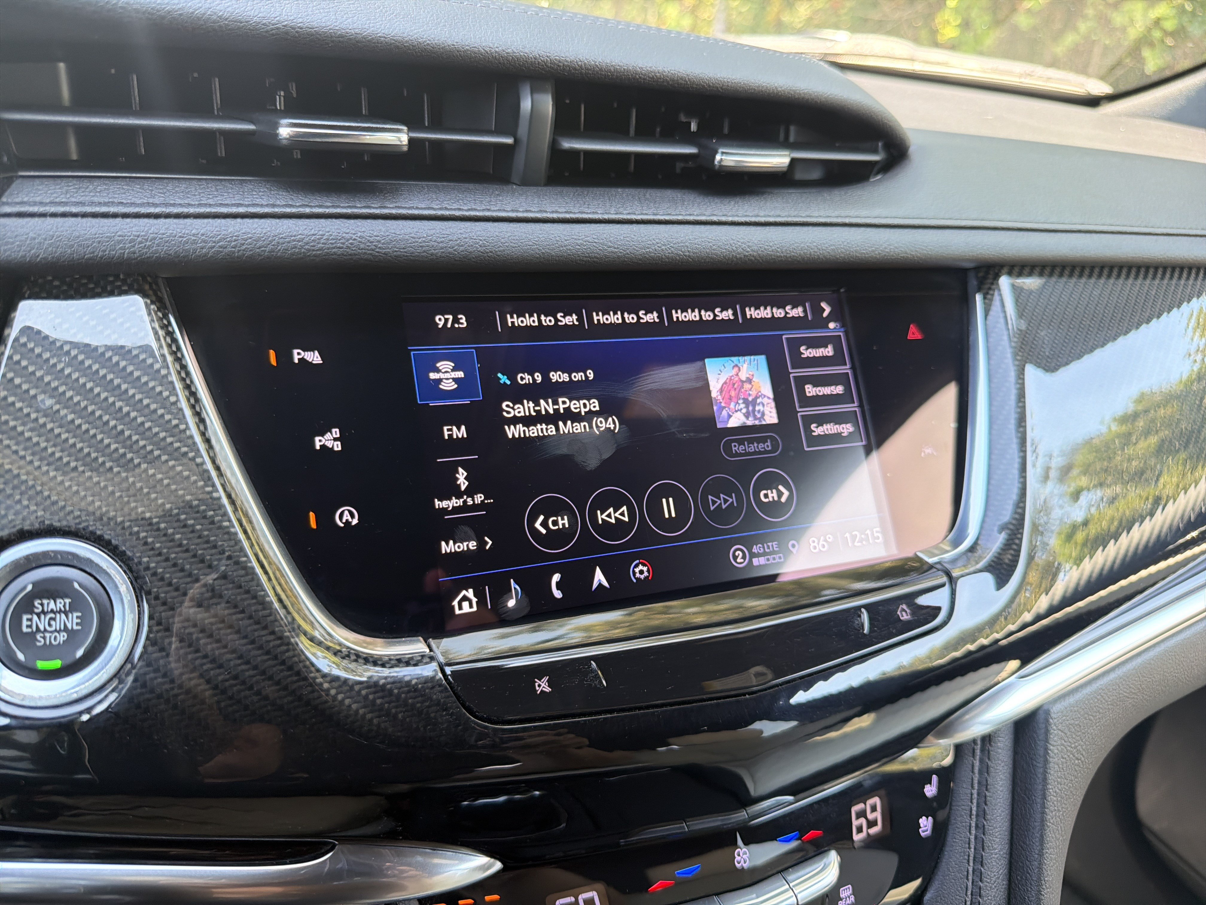 Used 2023 Cadillac XT6 Sport w/ Technology Package AWD/4WD image 25