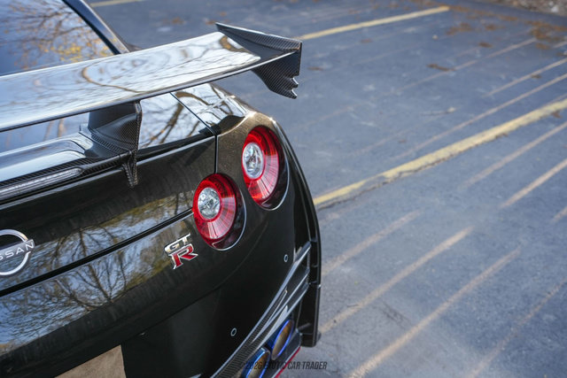 Used 2023 Nissan GT-R NISMO w/ Floor Mat Package AWD/4WD image 70
