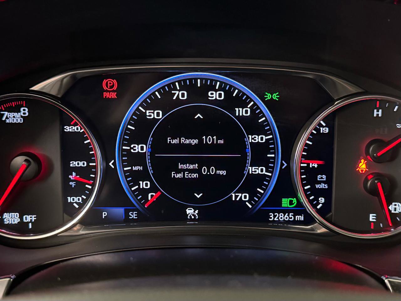 Used 2023 Chevrolet Traverse Premier w/ LPO, Floor Liner Package AWD/4WD image 20