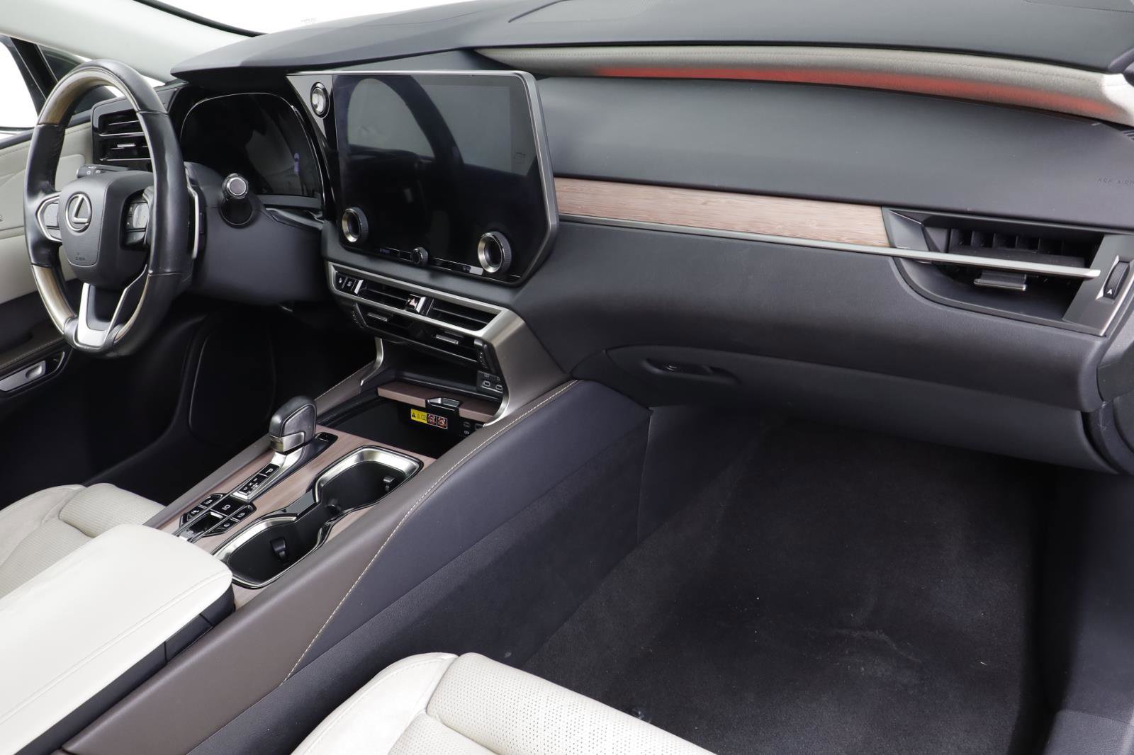 Used 2023 Lexus RX 350 RX 350 Luxury w/ Accessory Package image 21