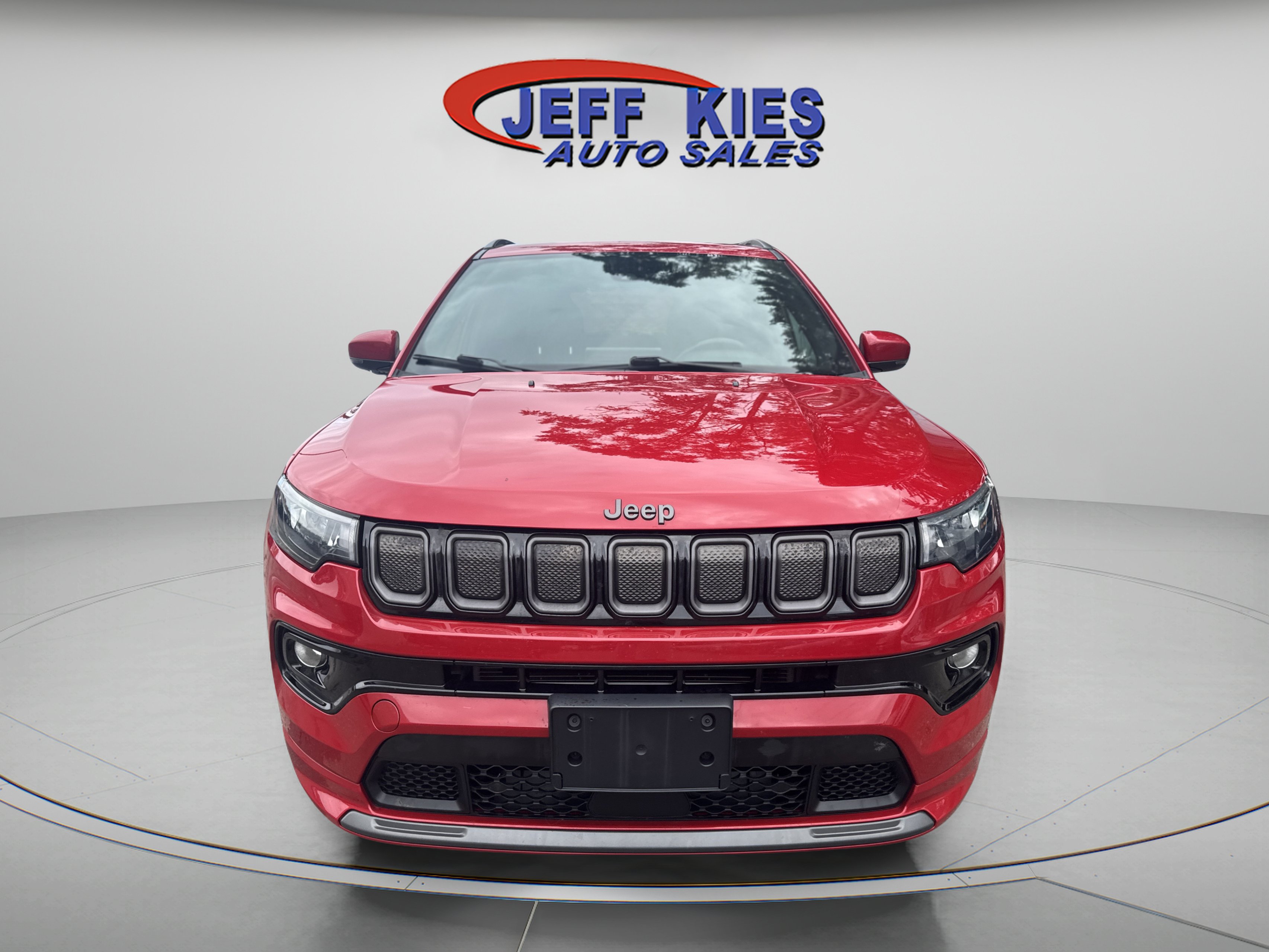 Used 2022 Jeep Compass Limited AWD/4WD image 2