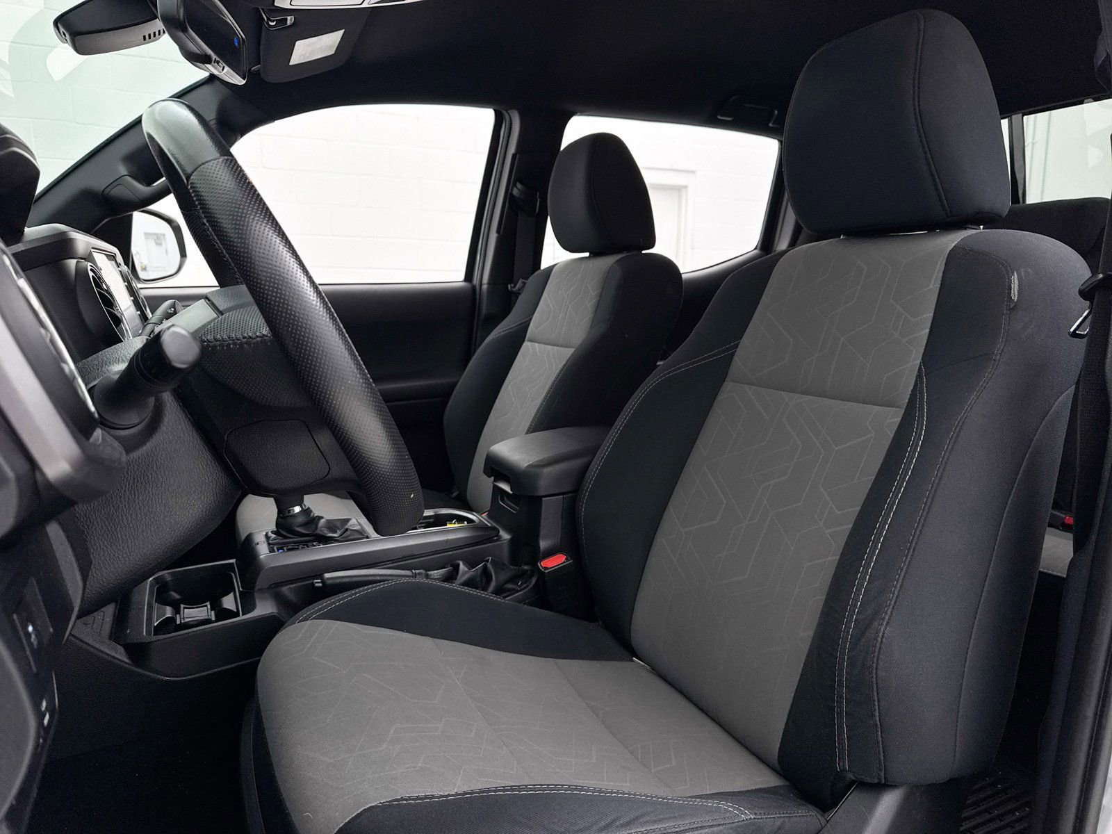 Used 2020 Toyota Tacoma TRD Sport image 16