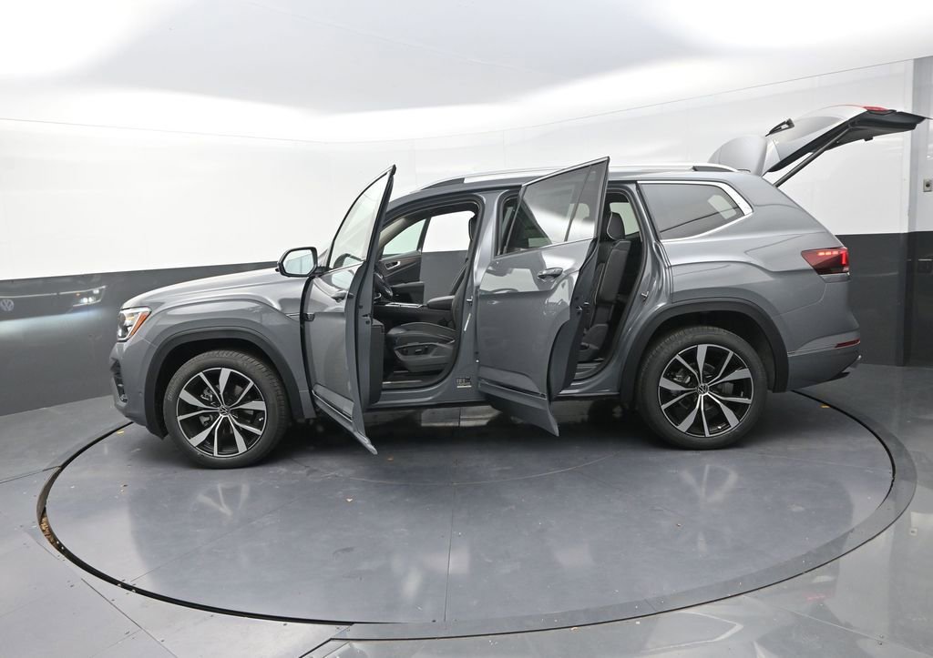 New 2026 Volkswagen Atlas SEL Premium R-Line image 32