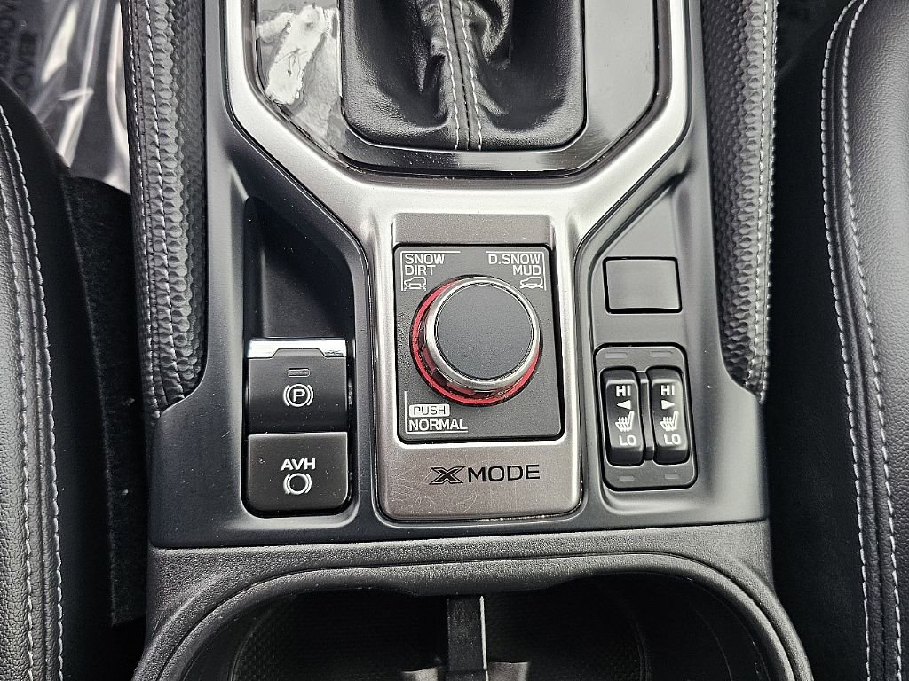 Used 2020 Subaru Forester Limited w/ Popular Package #3 image 32