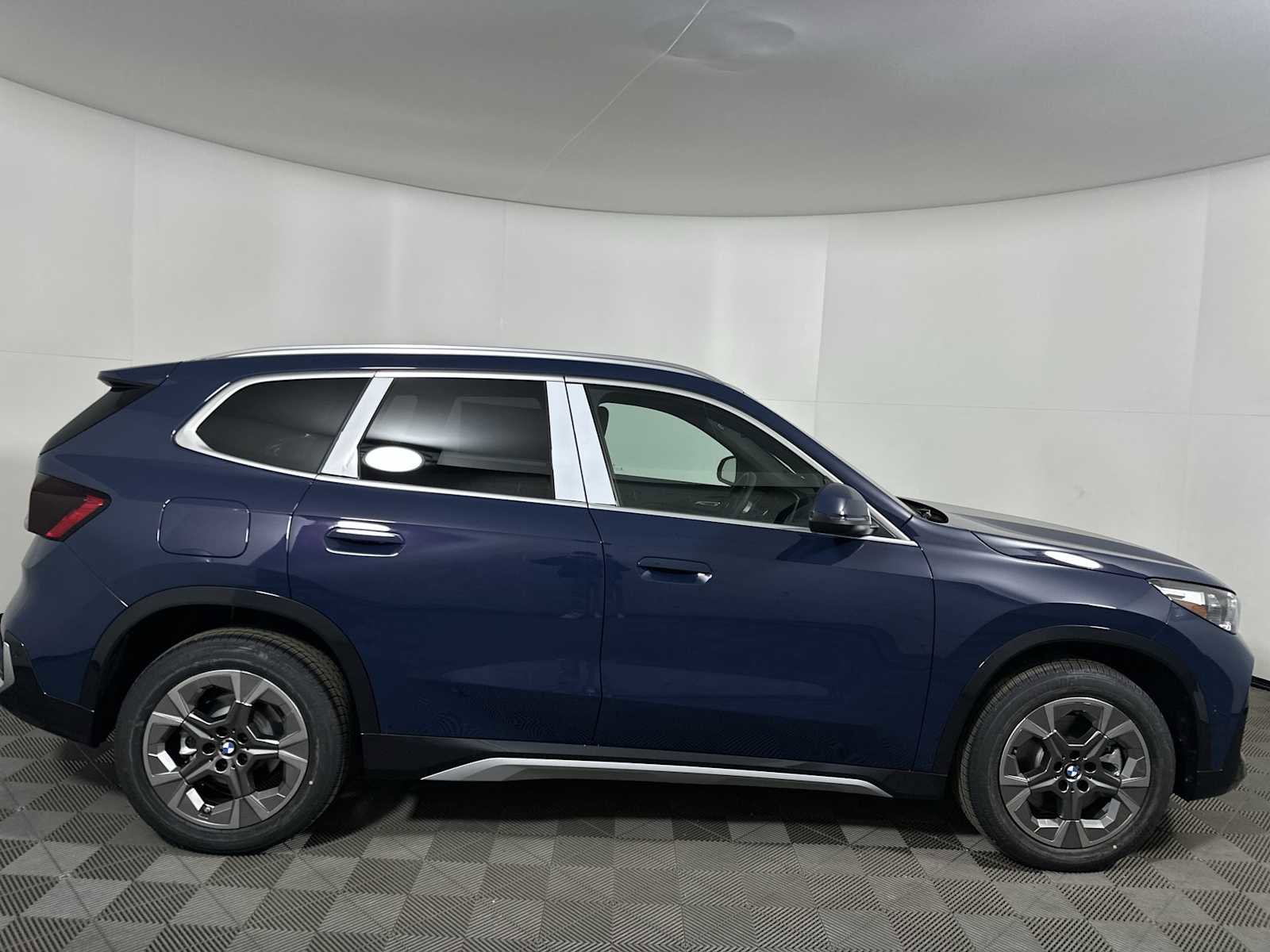 New 2026 BMW X1 xDrive28i w/ Convenience Package image 8