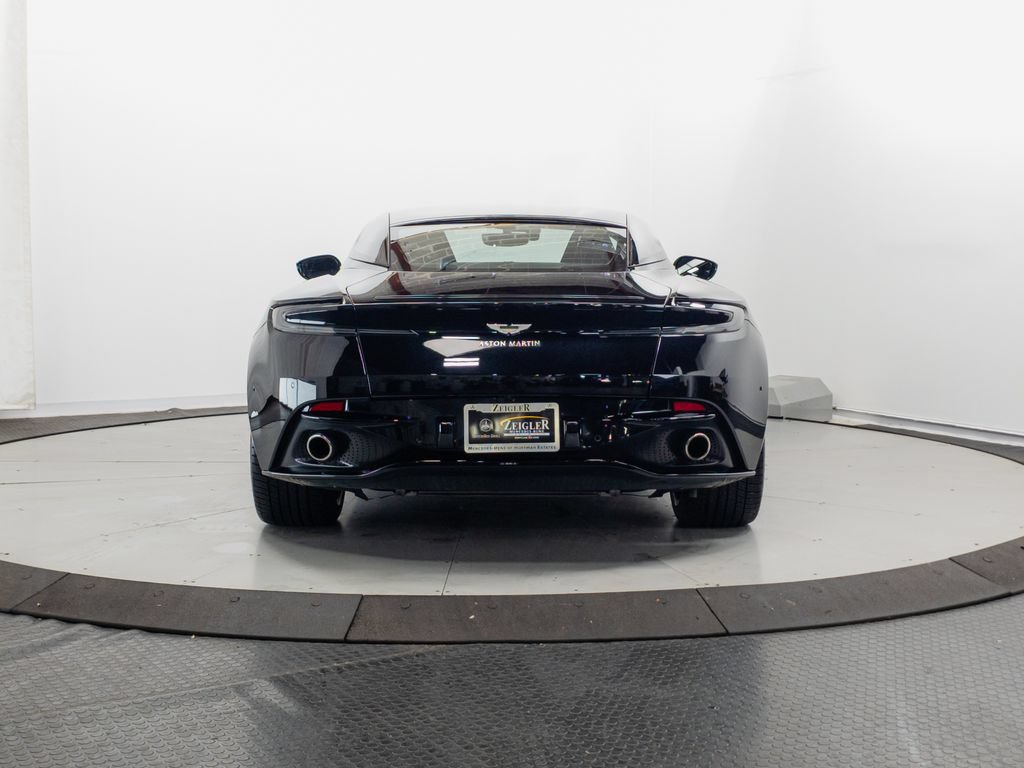 Used 2019 Aston Martin DB11 Coupe RWD image 27
