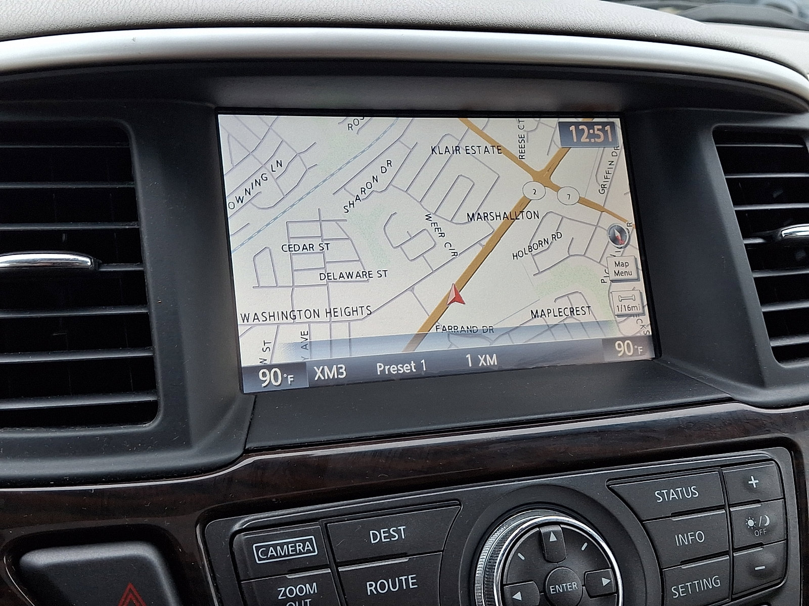 Used 2014 Nissan Pathfinder Platinum w/ Platinum Premium Package image 20