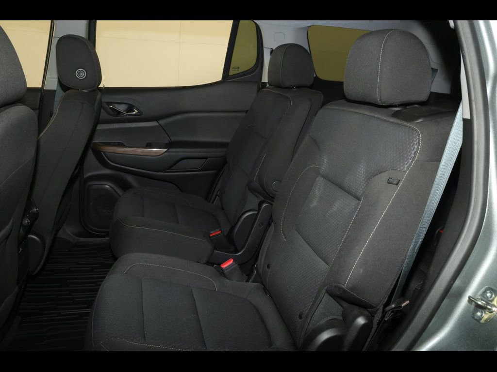 Used 2023 GMC Acadia SLE w/ Driver Convenience Package image 29