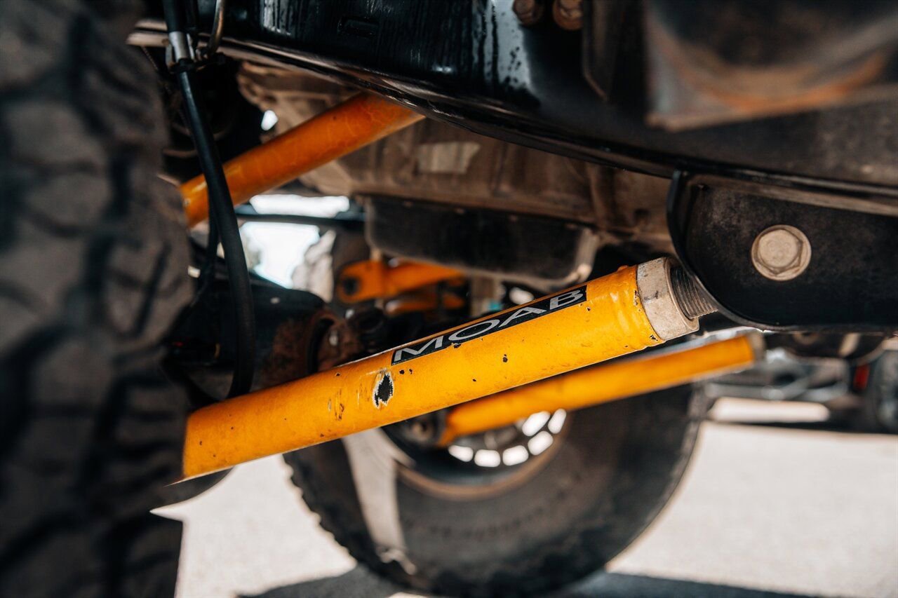 Used 2016 Jeep Wrangler Unlimited Rubicon image 21