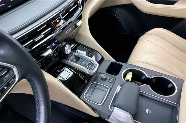 Used 2023 Acura MDX SH-AWD w/ Advance Package image 16