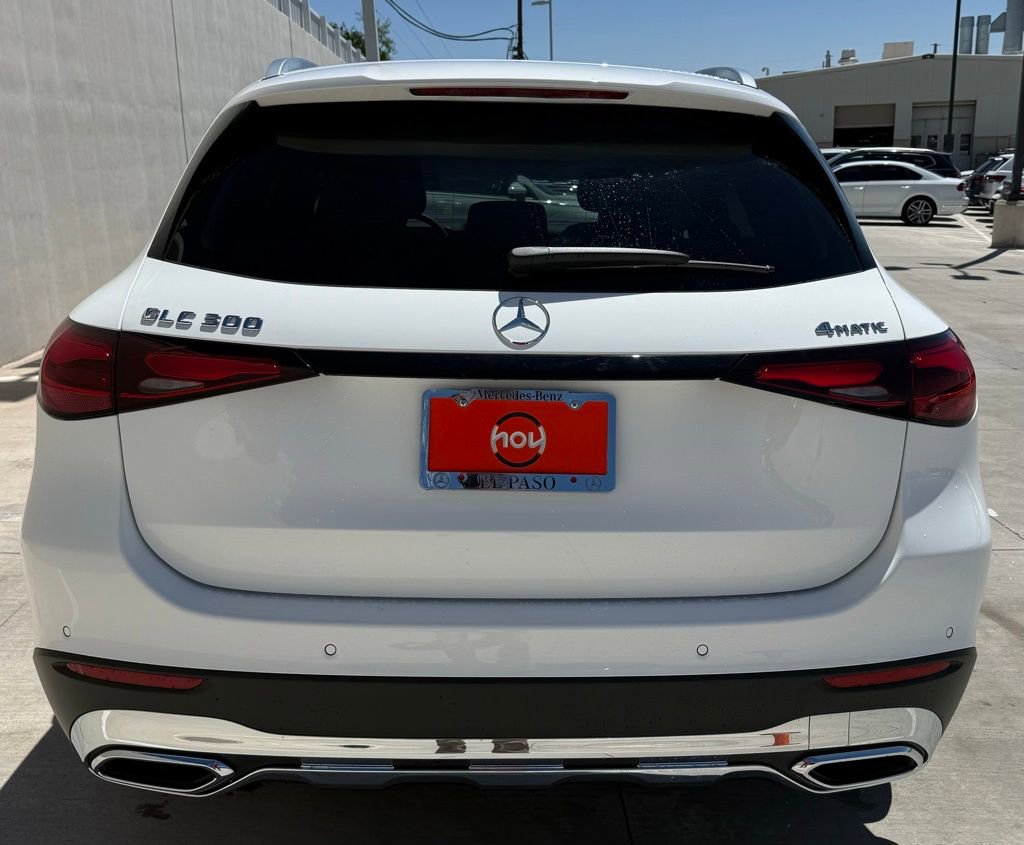 Used 2026 Mercedes-Benz GLC 300 4MATIC image 8