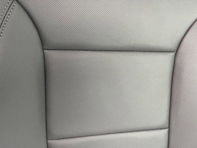 Used 2025 Chevrolet Silverado 1500 LTZ image 40