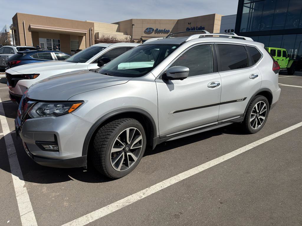 Used 2018 Nissan Rogue SL w/ Premium Package
