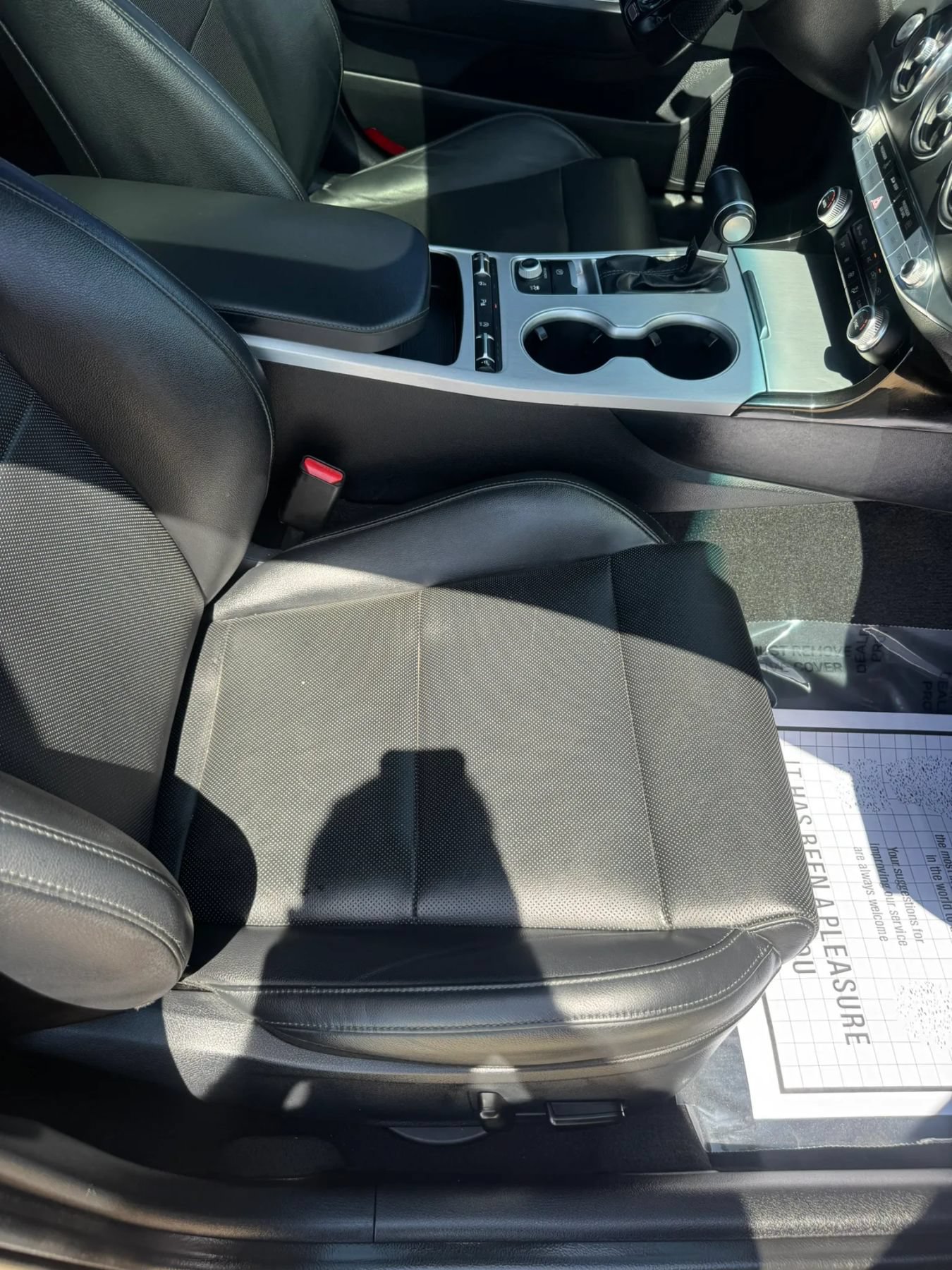 Used 2018 Kia Stinger GT1 AWD/4WD image 38