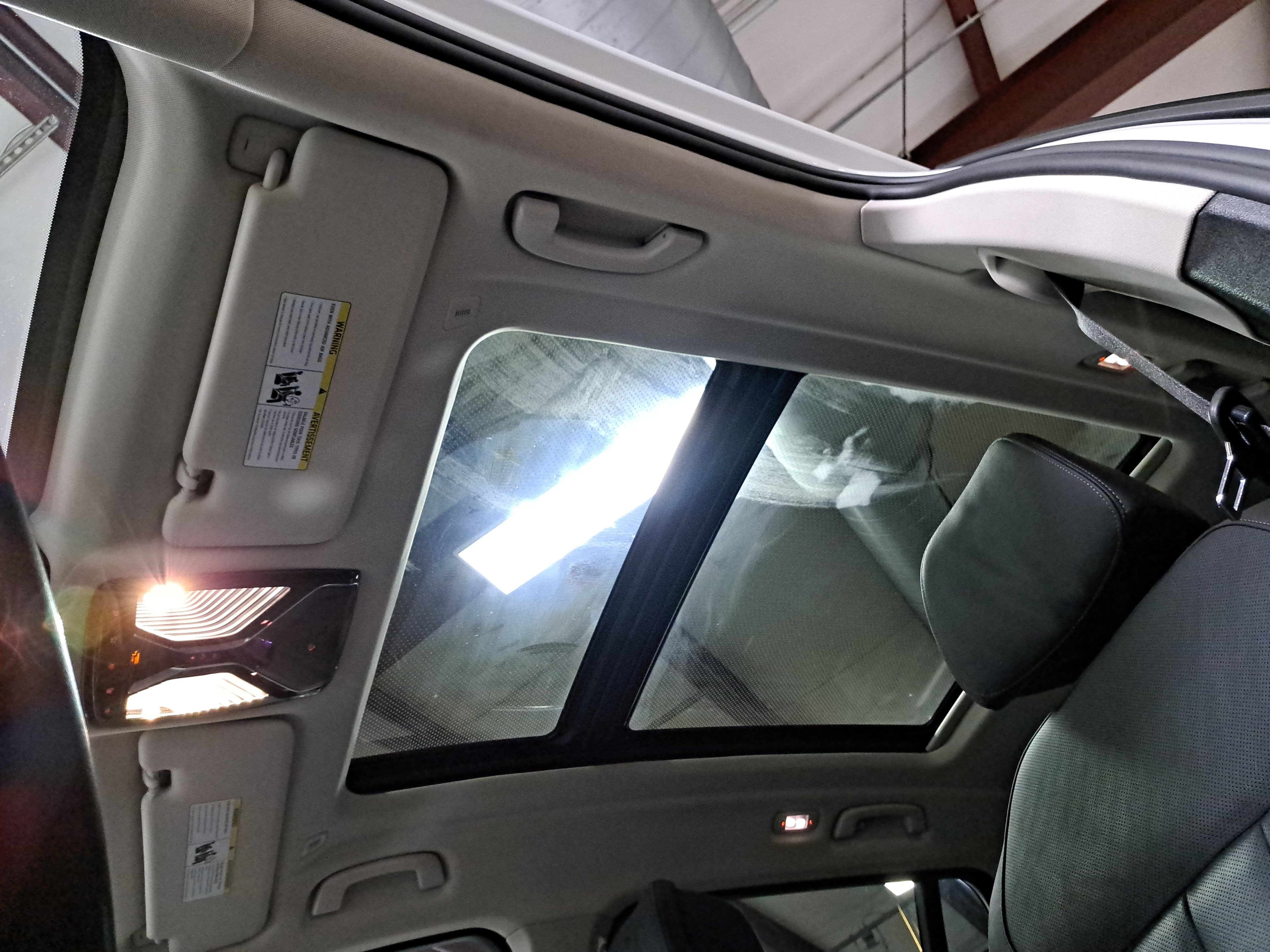 Used 2022 BMW X7 xDrive40i w/ Executive Package image 32