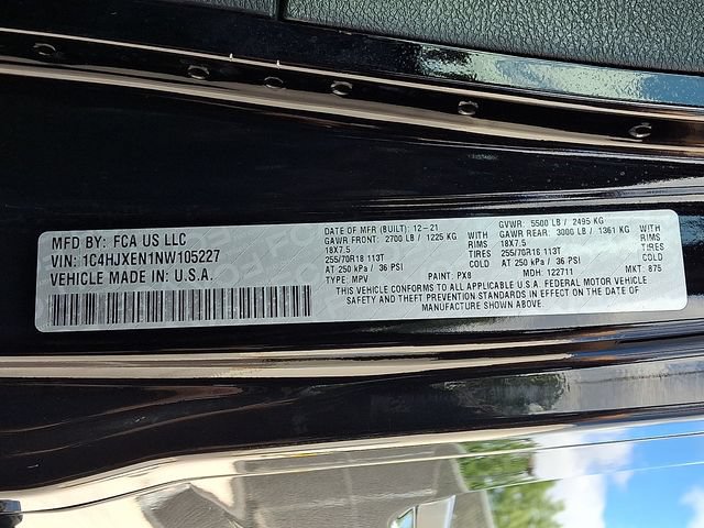 Used 2022 Jeep Wrangler Unlimited Sahara w/ Cold Weather Group AWD/4WD image 27