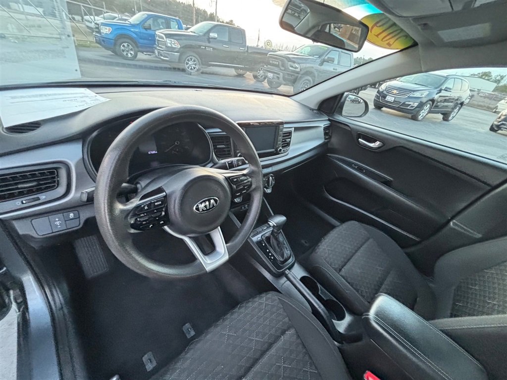 Used 2019 Kia Rio S image 10