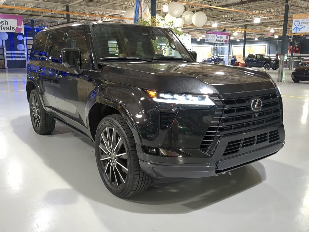 Used 2024 Lexus GX 550 w/ Accessory Package (Z1) AWD/4WD image 5