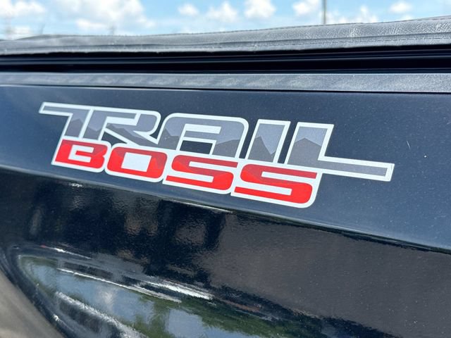 Used 2021 Chevrolet Silverado 1500 LT Trail Boss w/ Convenience Package II AWD/4WD image 7