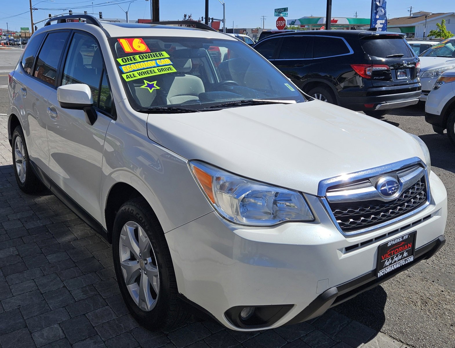 Used 2016 Subaru Forester 2.5i Premium AWD/4WD image 1