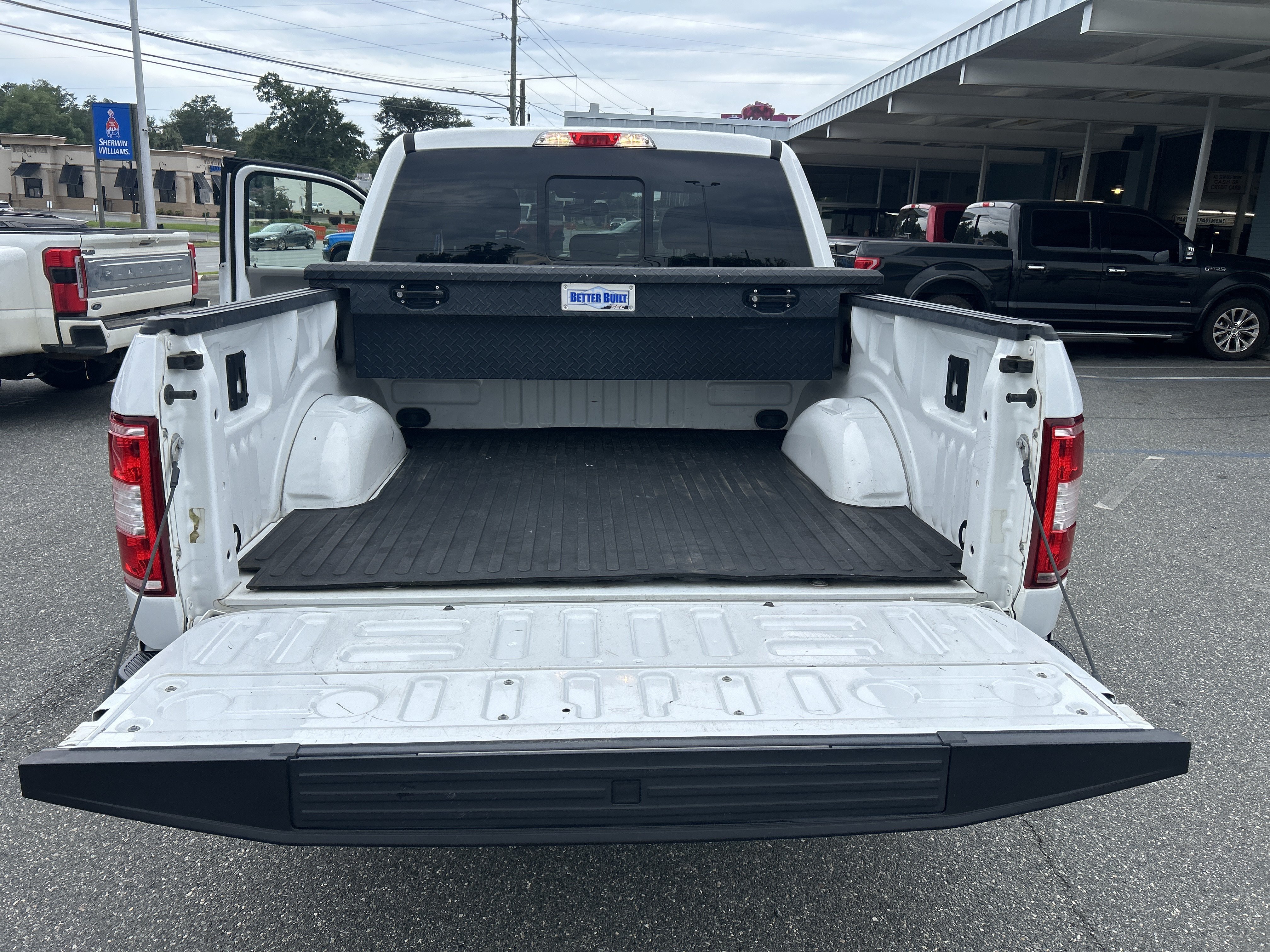 Used 2019 Ford F150 XLT w/ Equipment Group 302A Luxury AWD/4WD image 17