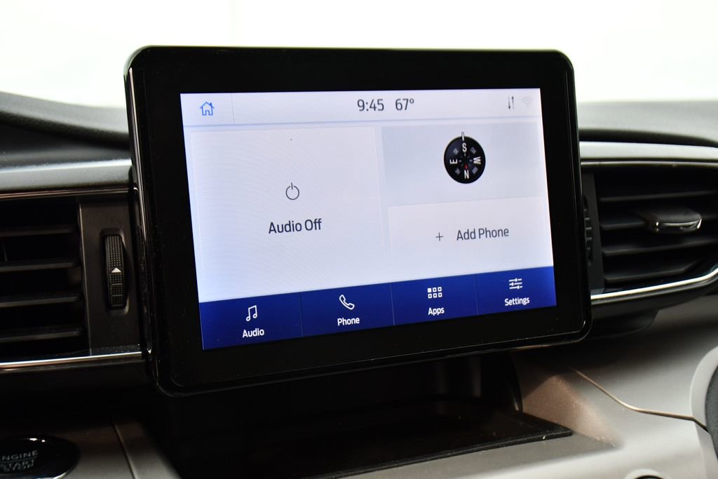 Used 2023 Ford Explorer XLT w/ Equipment Group 202A AWD/4WD image 31