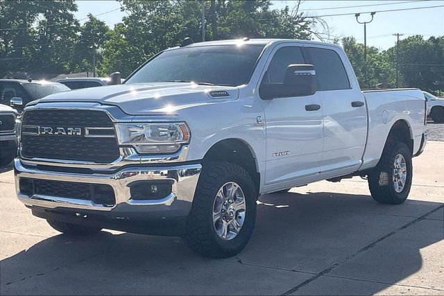Used 2024 RAM 2500 Big Horn w/ Off Road Package AWD/4WD image 3