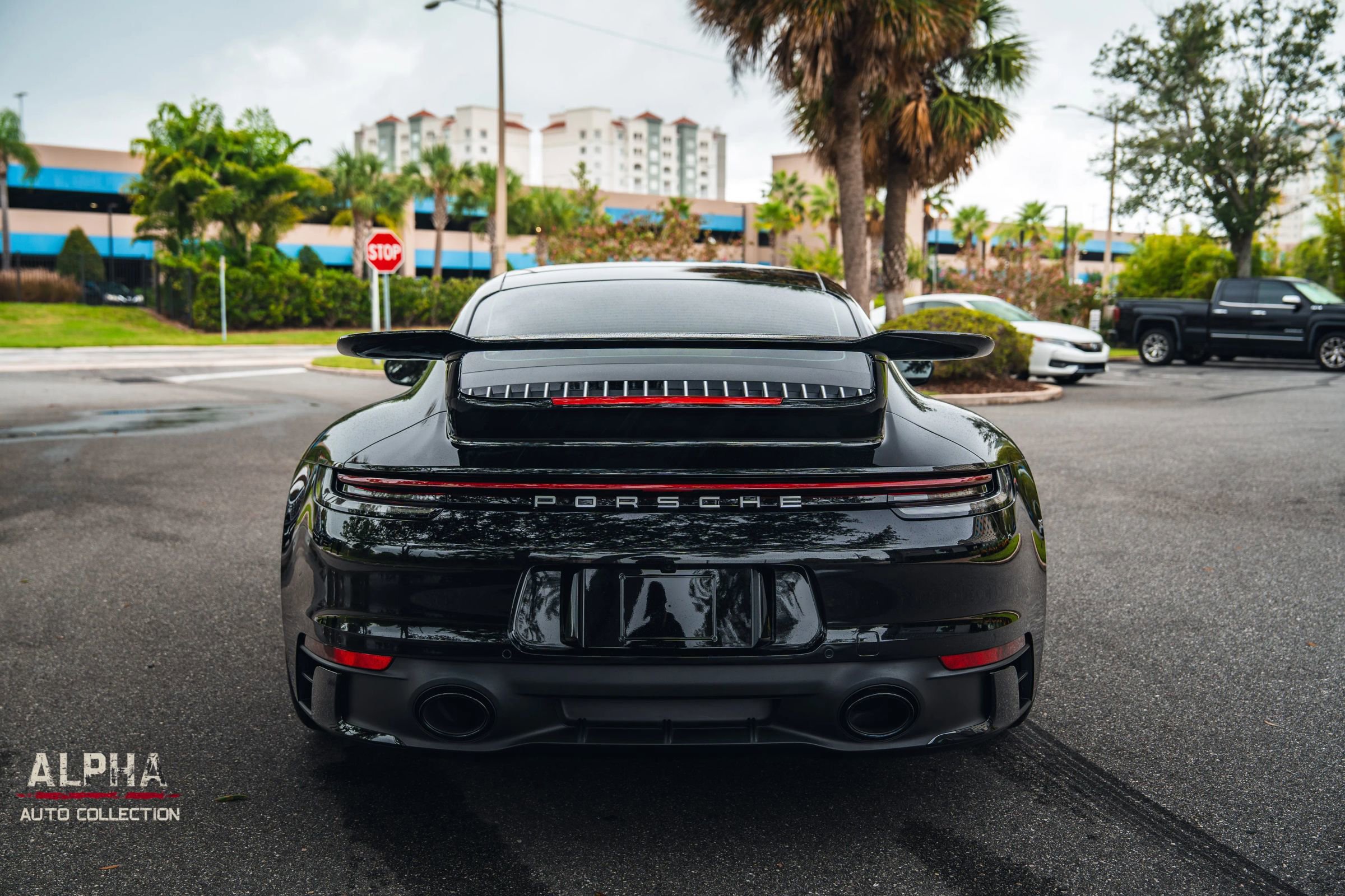 Used 2024 Porsche 911 Carrera image 7