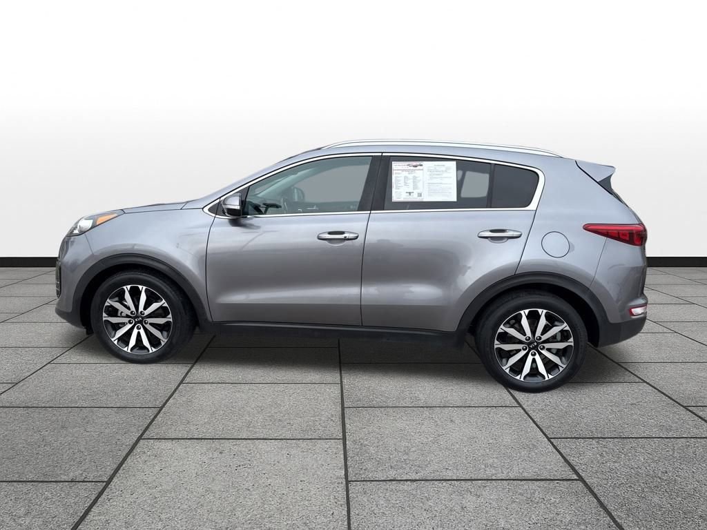 Used 2017 Kia Sportage EX w/ EX Premium Package image 2