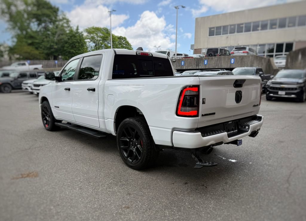 Used 2024 RAM 1500 Laramie AWD/4WD image 12