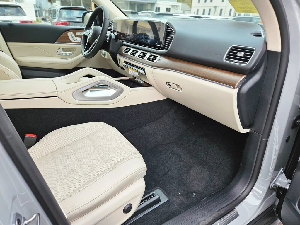 New 2026 Mercedes-Benz GLE 350 4MATIC image 9